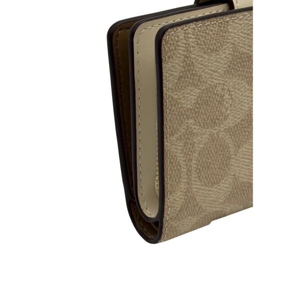 RETAIL $198 Coach Medium Corner Zip Wallet In Signature Canvas*NWT - Picture 8 of 13